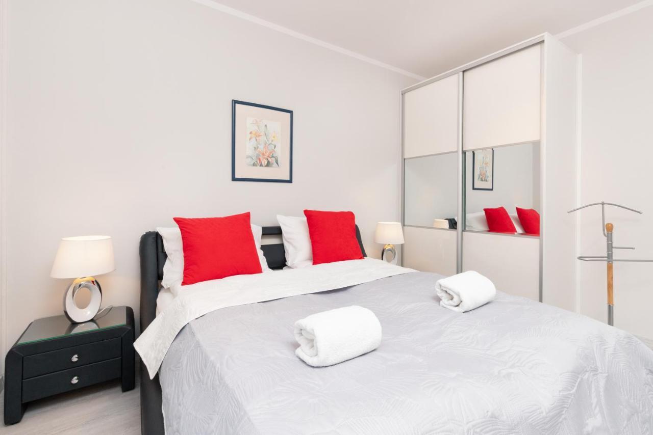 Apartamenty Blisko Starego Miasta - Angielska Grobla By Noclegi Renters Gdańsk Exterior foto